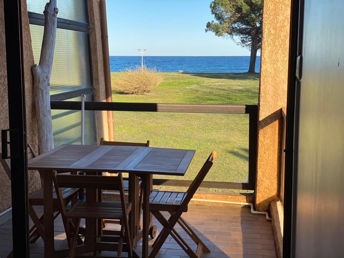 Residence Santa Lucia, Studio Avec Piscine , Vue Mer Et Pied Dans L'Eau , Moriani-Plage Buitenkant foto